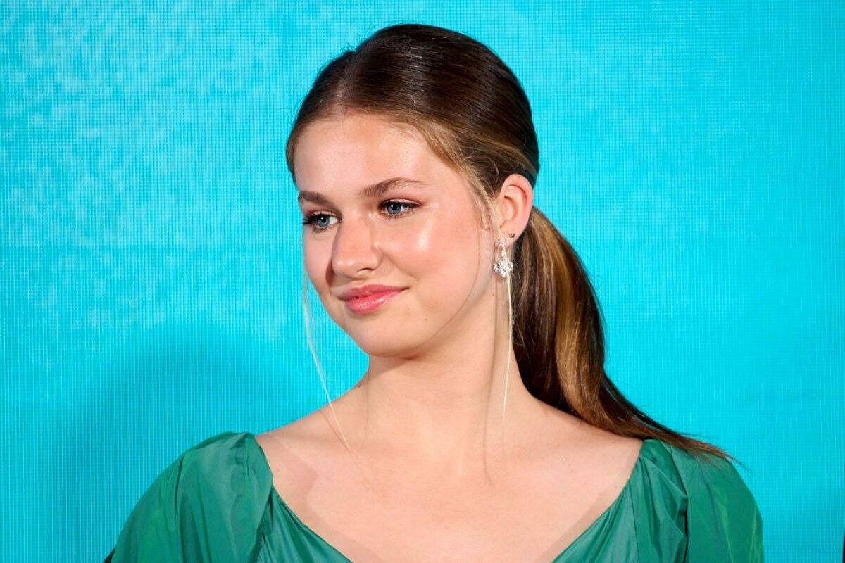 La princesa de Asturias deslumbró en su reaparición en Cataluña.