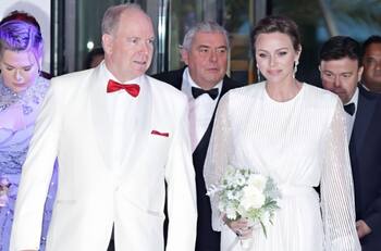 Alberto y Charlene de Mónaco deslumbran en una de las grandes citas del Principado