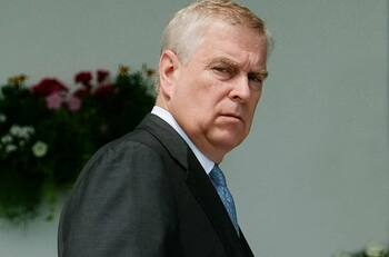 Príncipe Andrés quiere dar una entrevista a la tv de EUA y el Palacio está muy preocupado