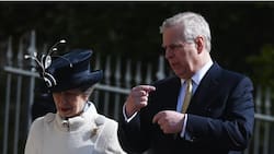 Príncipe Andrés se refugia con la Princesa Ana en la primer Pascua sin la Reina Isabel II