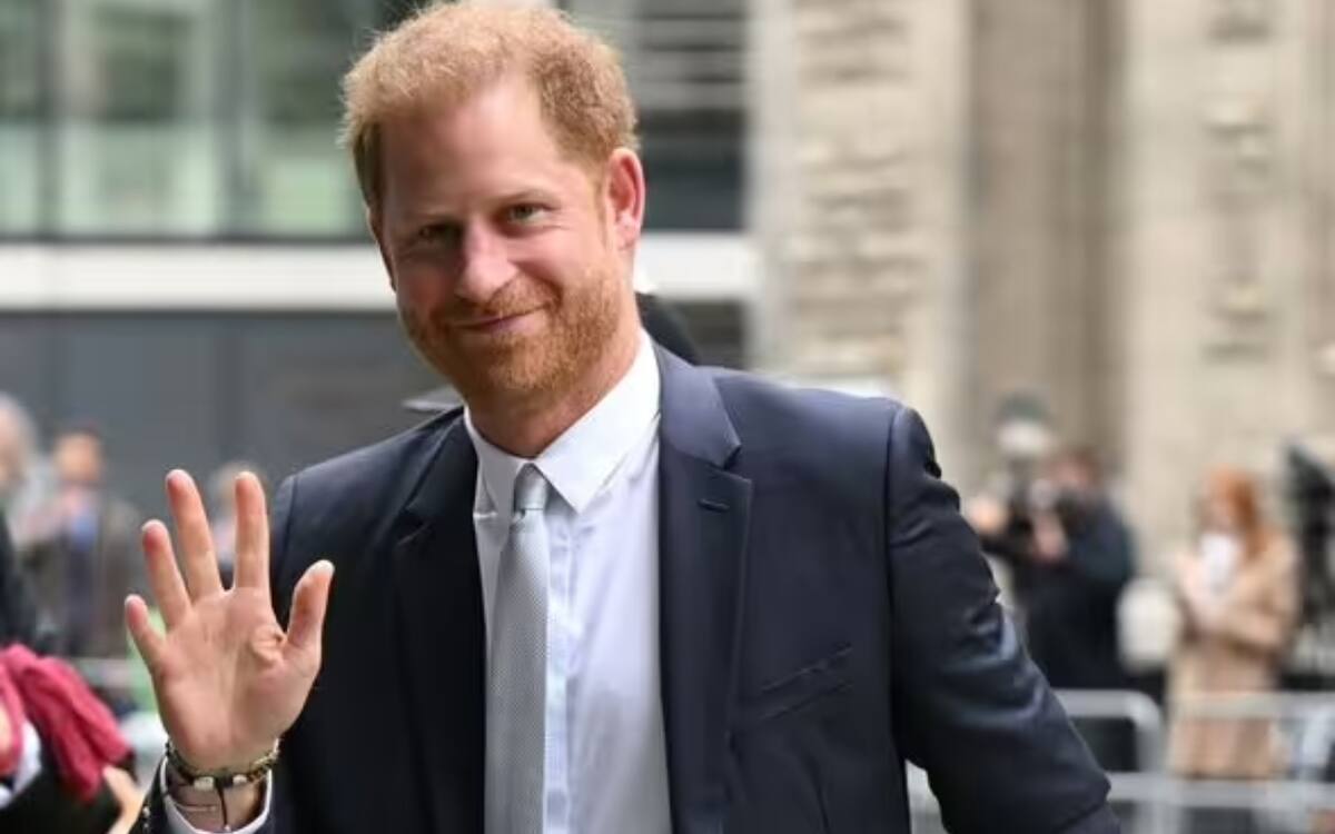 Recientemente, el príncipe Harry ha visitado el Reino Unido en varias ocasiones por la demanda que interpuso contra los tabloides.