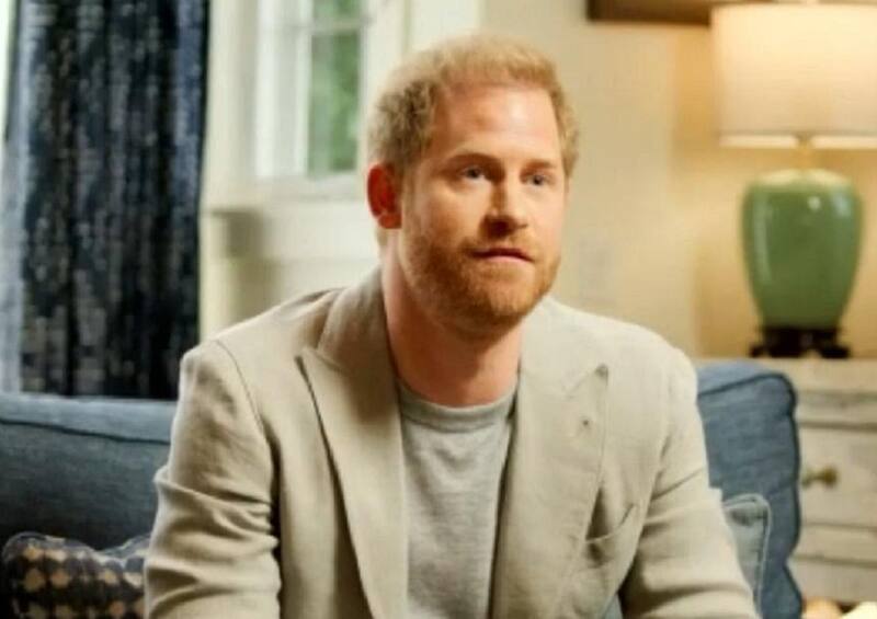 Príncipe Harry El príncipe Harry profundizó sobre varios temas que planteó en su libro "Spare" con el doctor Gabor Maté. - Créditos: Reproducción