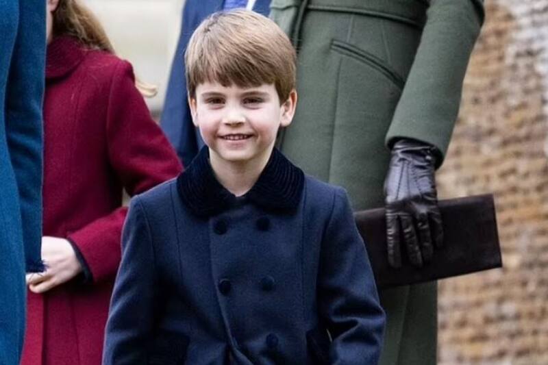 Príncipe Louis El hijo de los príncipes de Gales se podría "robar" el corazón de los asistentes a la coronación del rey Carlos III
- Créditos: Instagram