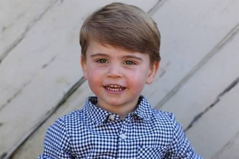 Príncipe Louis El hijo menor de los príncipes de Gales ha acaparado la atención debdio a sus divertidos gestos. - Créditos: Instagram