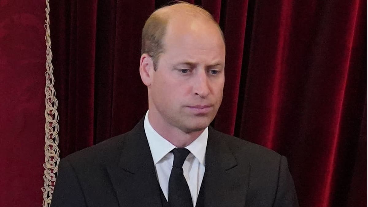 ¡Llegó el primer invitado a la coronación! El príncipe William le da la bienvenida