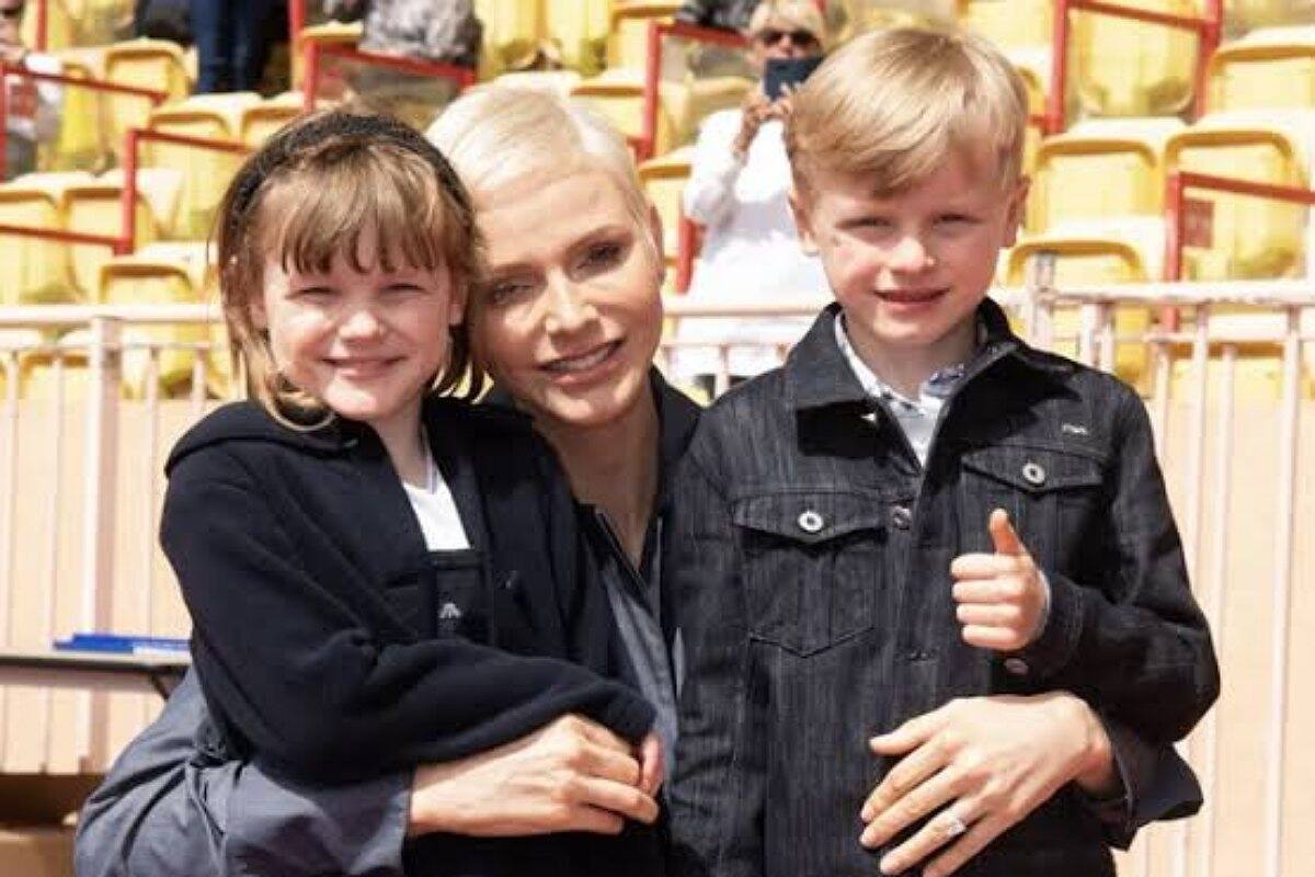 Príncipes Gabriella y Jacques La familia real monegasca acudió al torneo de tenis de Montecarlo con mucho estilo. - Créditos: Internet