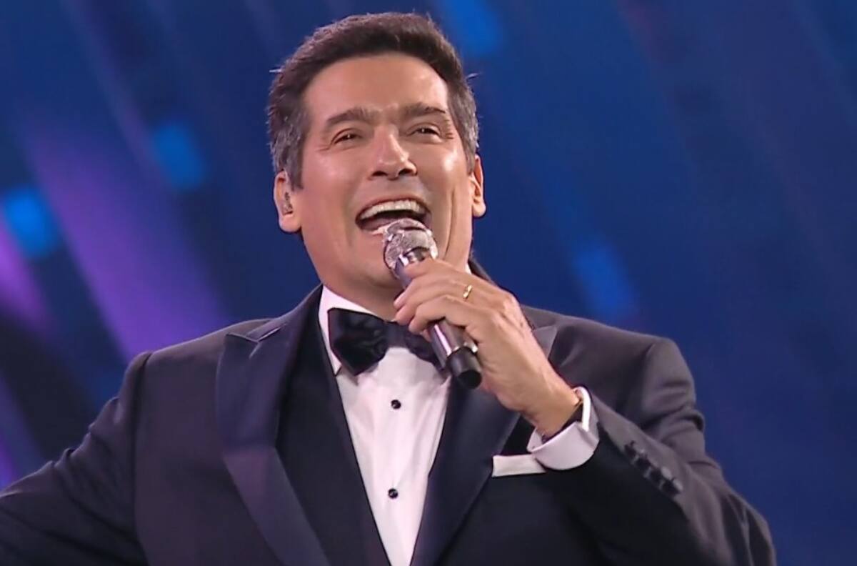 “Simpática, querida y bella”: Filtran el nombre del rostro de Mega que podría coanimar con Rafa Araneda en Viña 2026