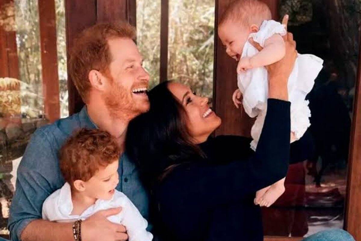 Realeza británica El nuevo apellido que llevarán la princesa Lilibet y el príncipe Archie - Créditos: Instagram