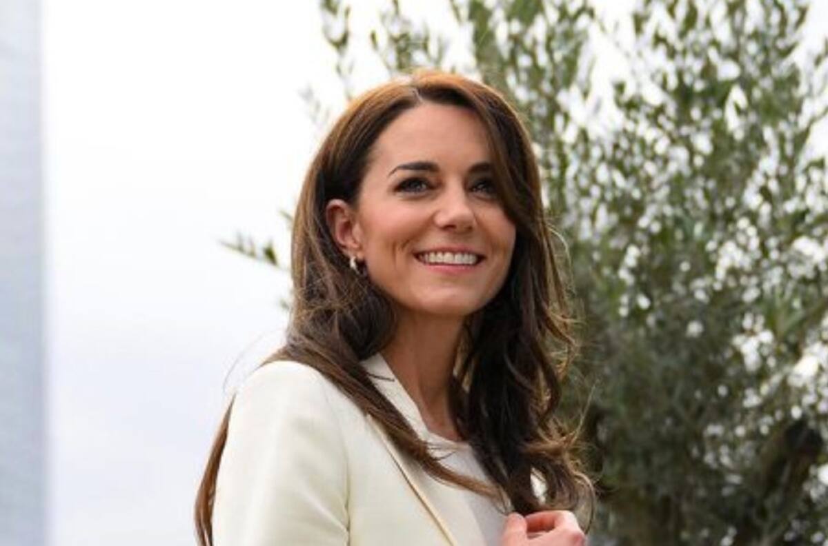 Kate Middleton es captada bailando con un misterioso hombre en foto nunca antes vista