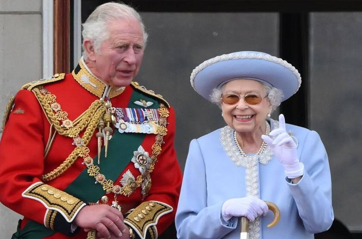 Rey Carlos celebra el primer día de la madre sin la reina Isabel; la recuerda con emotiva foto