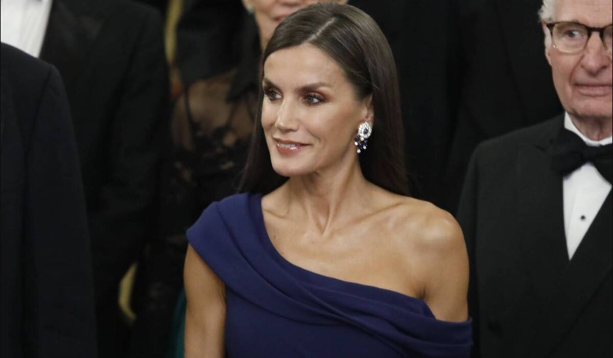 Reina Letizia Así fue el reencuentro de la esposa del rey Felipe con doña Sofía - Créditos: Captura de pantalla