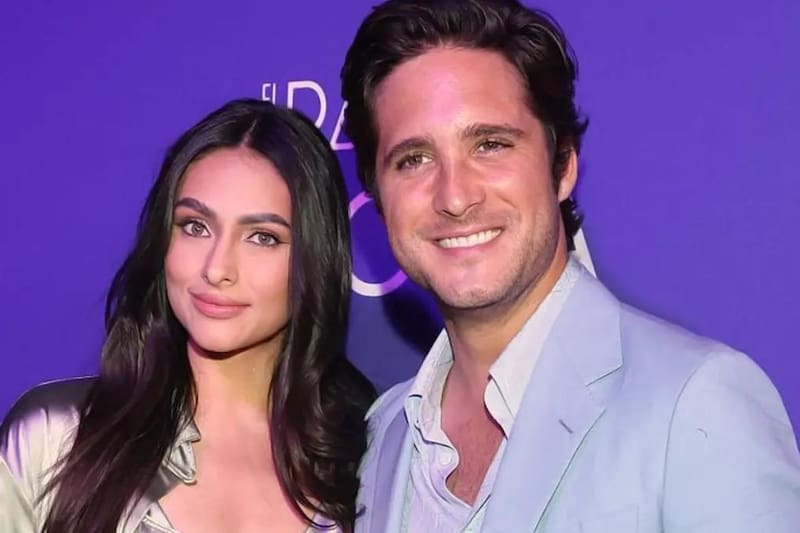 ¿Renata Notni está embarazada? Renata Notni y Diego Boneta
- Créditos: Instagram