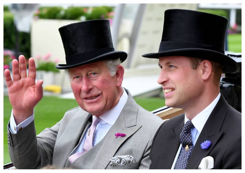 El Rey Carlos III junto con el heredero al trono, el príncipe William.