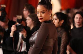 Premios Oscar 2023: Rihanna muestra cómo llevar la maternidad en un evento de gala