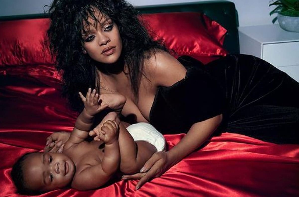 Rihanna celebra el primer cumpleaños de su bebé y se revela su original nombre