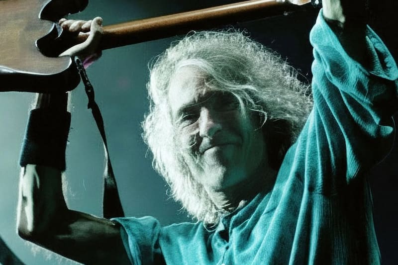 , el líder de Extremoduro, falleció.