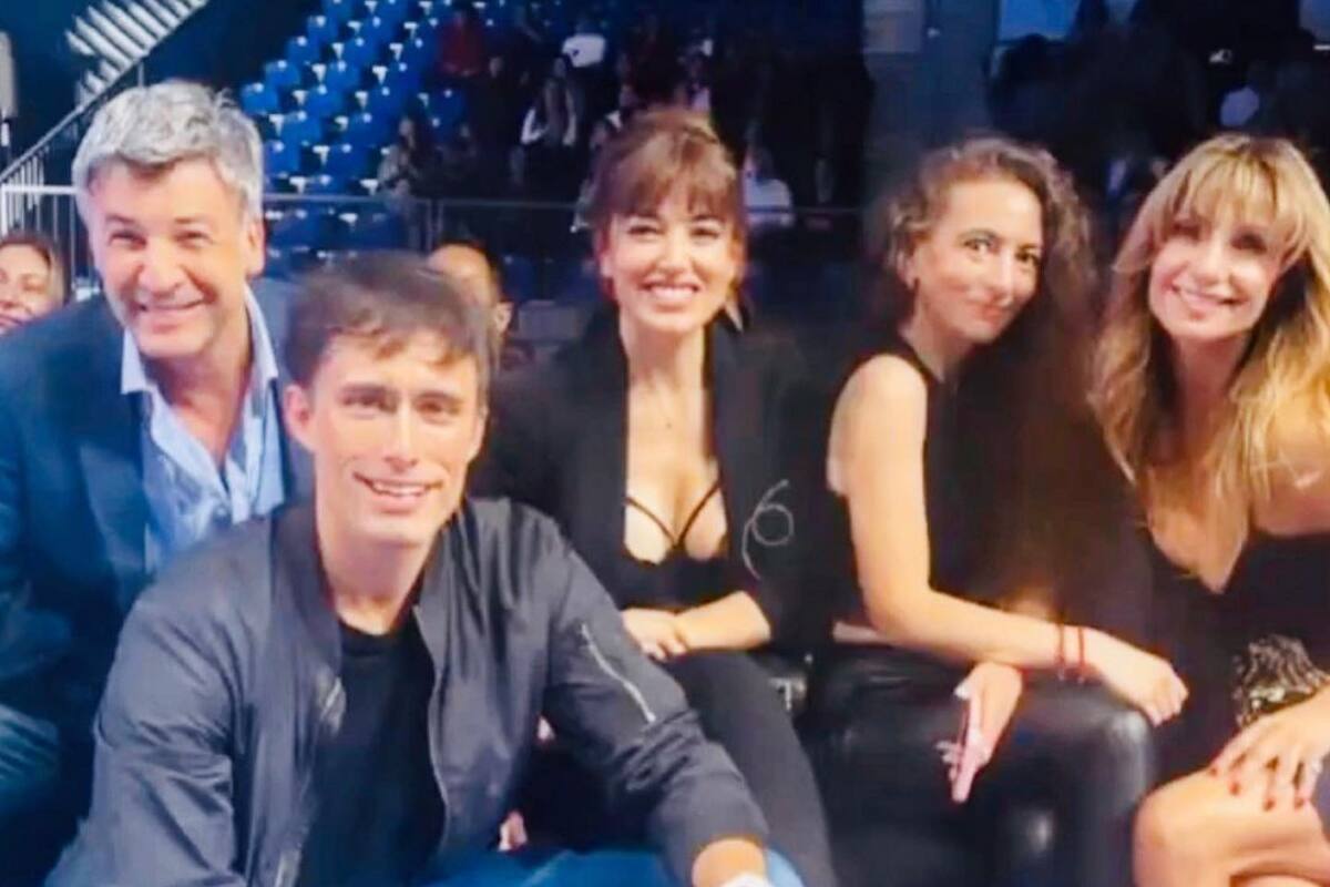 Ambos comunicadores fueron vistos compartiendo en un evento el fin de semana.