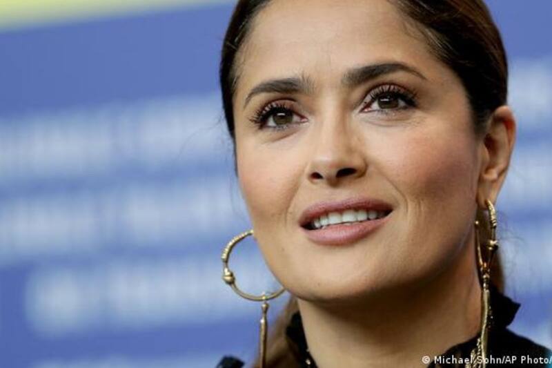 A sus 56 años Salma Hayek luce joven y bella