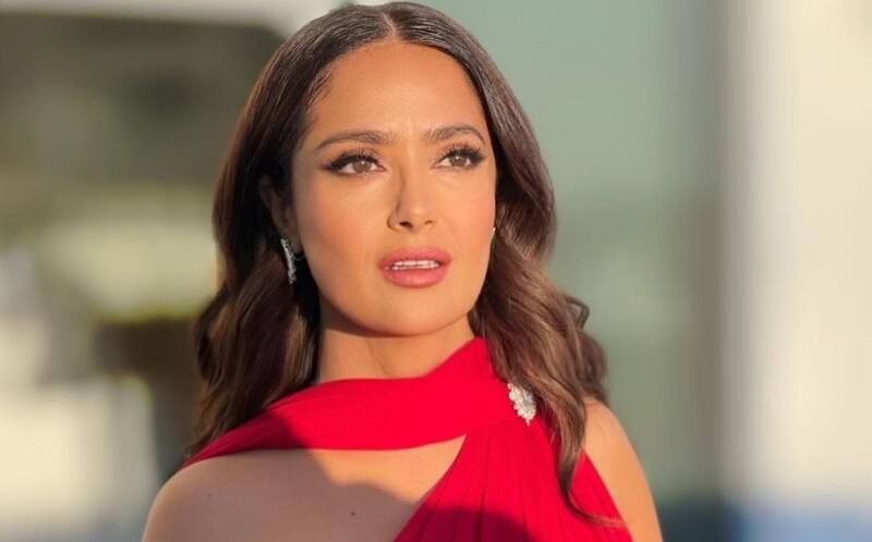 Salma Hayek La veracruzana siempre ha deslumbrado en la alfombra roja desde los 90 - Créditos: Instagram