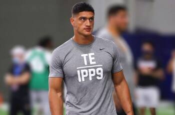 Quién es Sammis Reyes, el primer chileno en jugar en la NFL