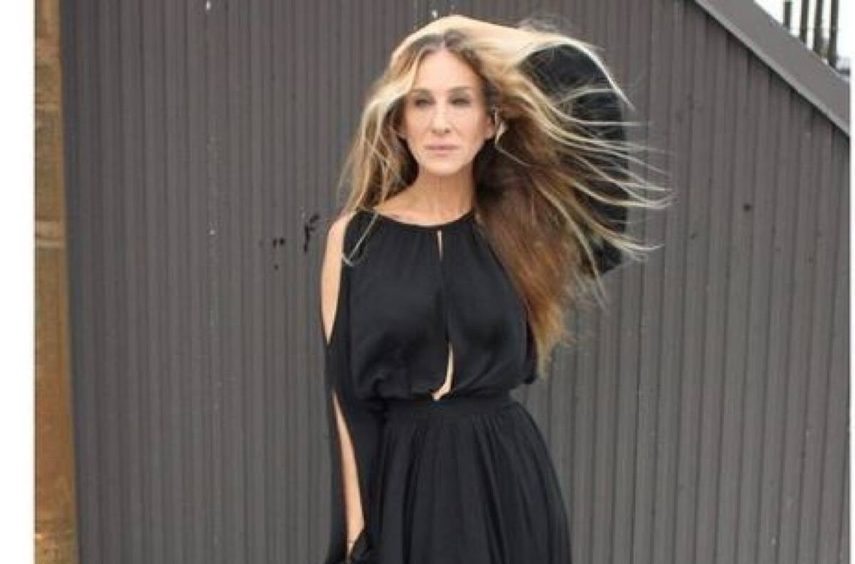 Sarah Jessica Parker muestra al mundo que Carrie Bradshaw llevará sus canas con orgullo