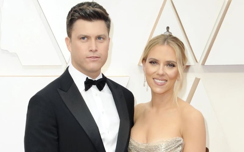 Scarlett Johansson y Colin Jost La pareja está embelesada con su bebé Cosmo - Créditos: Foto de archivo