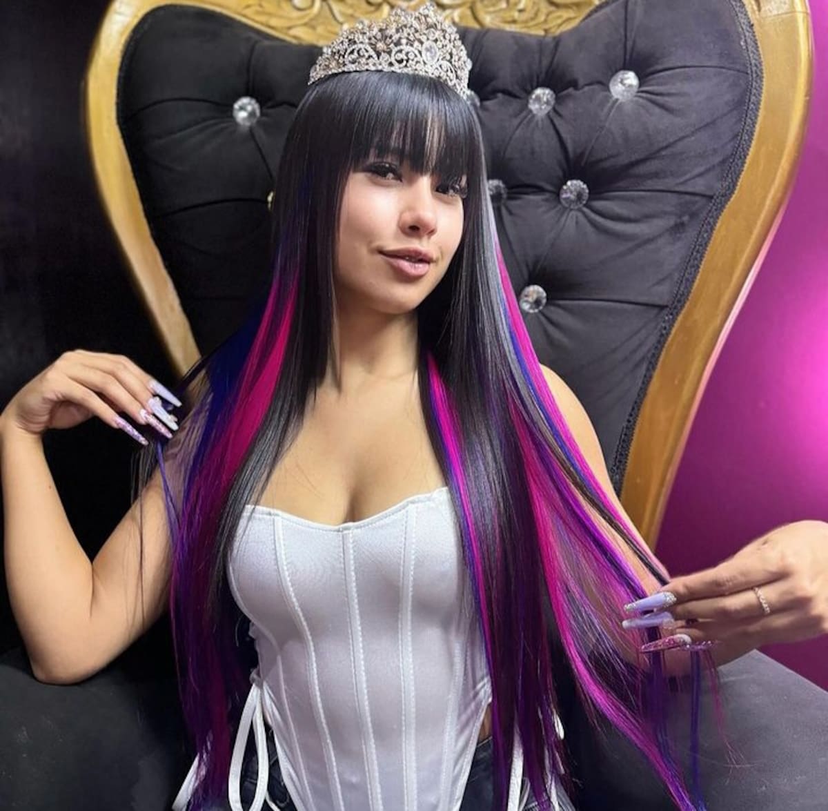 Scarlette Gálvez quedó feliz con su nuevo look. Créditos: Instagram