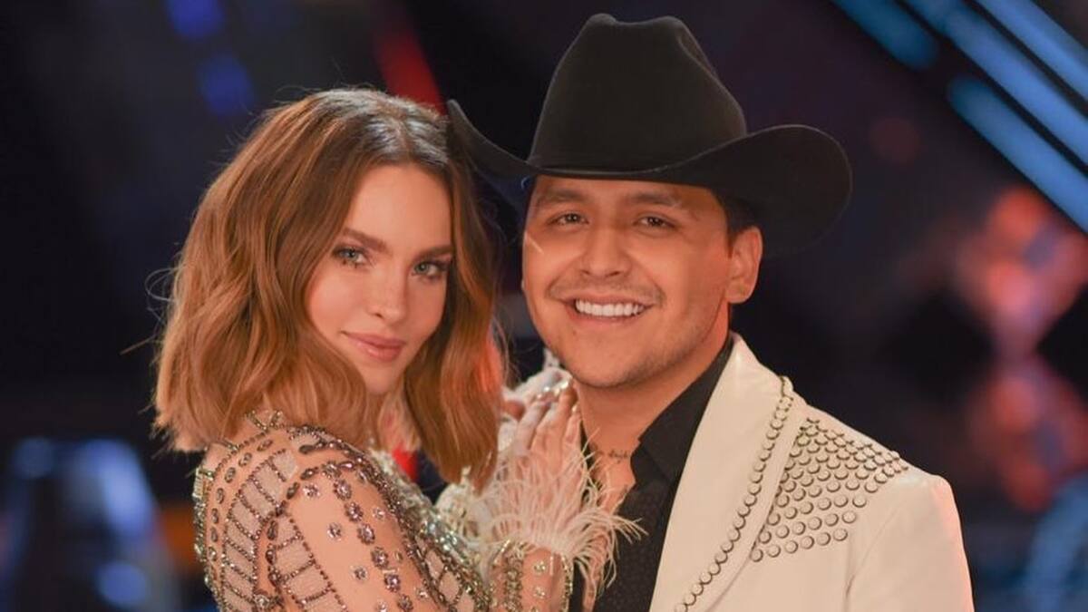 Belinda y Christian Nodal se sacuden los nervios de la boda con una tarde de bolos