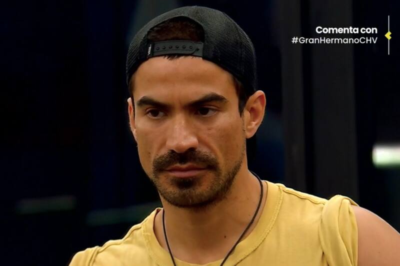 Esto pasaría dentro de "Gran Hermano" Chile en el caso de que renunciara Sebastián Ramírez.