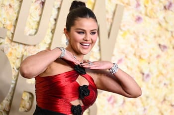 Totalmente inesperados: Los mejores looks de los famosos en los Globos de Oro 2024