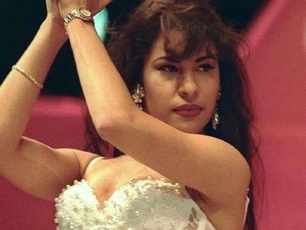 fue asesinada por la presidenta de su club de fans a los 23 años.