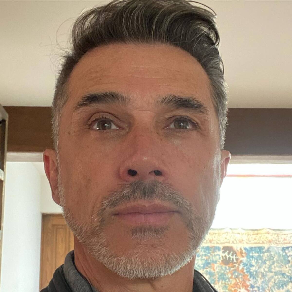 Sergio Mayer y Natala Subtil siguen en la polémica - Créditos: Instagram