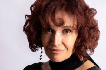 "Pasa un hue… a 100 por hora": Shlomit Baytelman recuerda el grave atropello que sufrió y la dejó con varias lesiones