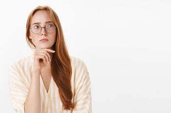 ¡Cuidado! Estos signos zodiacales siempre hablan a tus espaldas