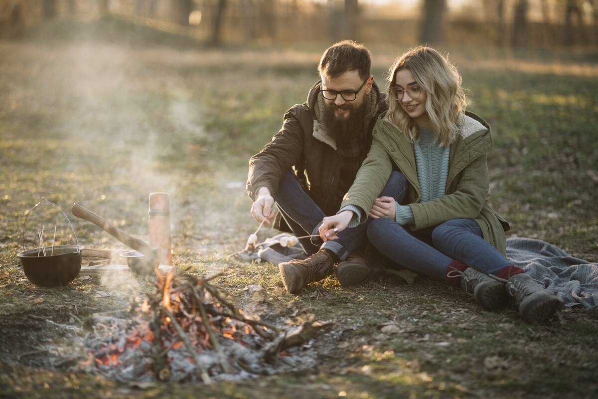 Signos Zodiacales ¿Se puede encender el amor entre los signos de agua y fuego? - Créditos: Freepik
