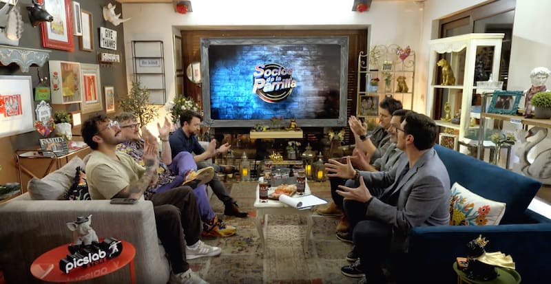 Edo Caroe estuvo con sus amigos en Socios de la Parrilla. Créditos: Canal 13