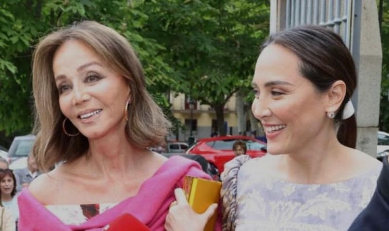 Falcó reunirá a sus hermanos Enrique, Chabeli y Julio en su próxima boda en julio
