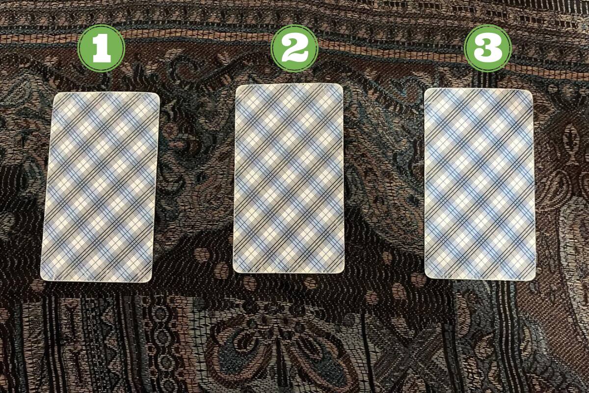 Consigue consejos o respuestas que podrán guiarte este 14 de junio, solo deberás elegir una de las 3 cartas del Tarot.
