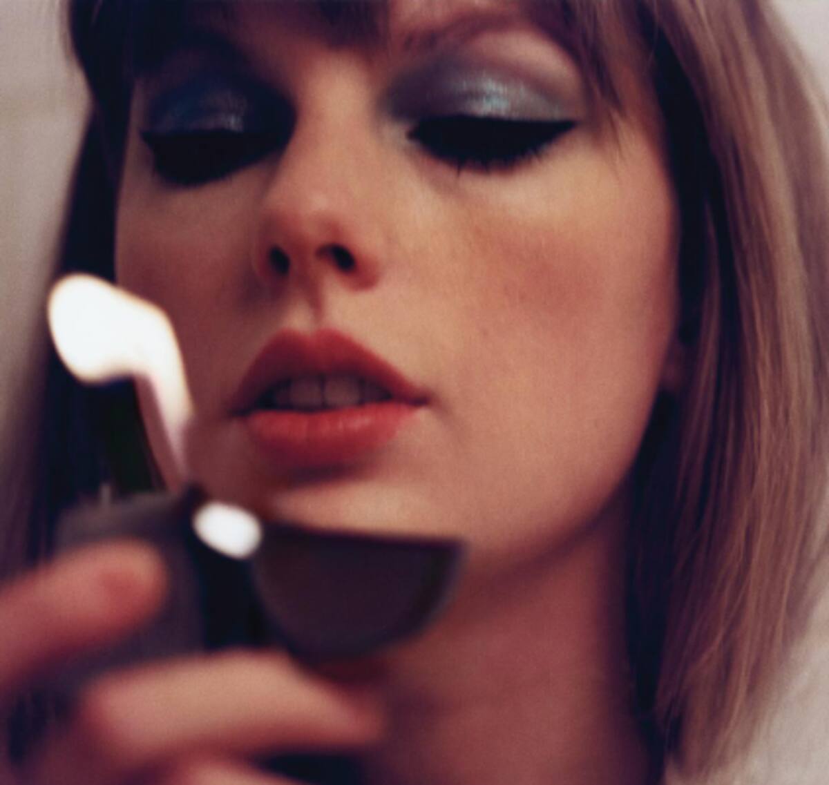 Carátula del álbum "Midnights".