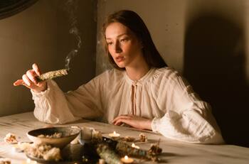 ¡No hagas rituales durante el eclipse! Descubre aquí por qué no es buena idea hacerlos