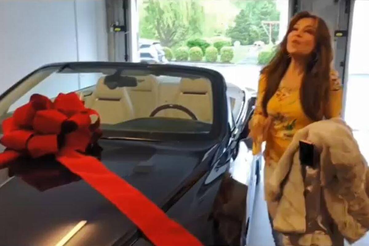 La cantante recibieron el lujoso regalo años atrás.