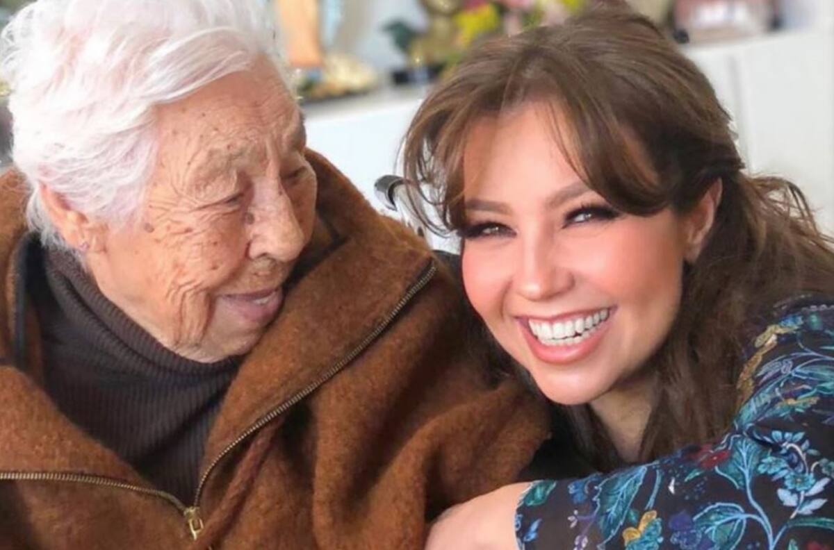 Abuelita de Thalía es hospitalizada y las muestras de cariño se desbordan