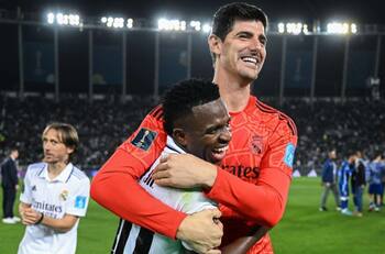 ¡Terminó llorando! Figura del Real Madrid sufre dura lesión y no podrá jugar hasta el próximo año