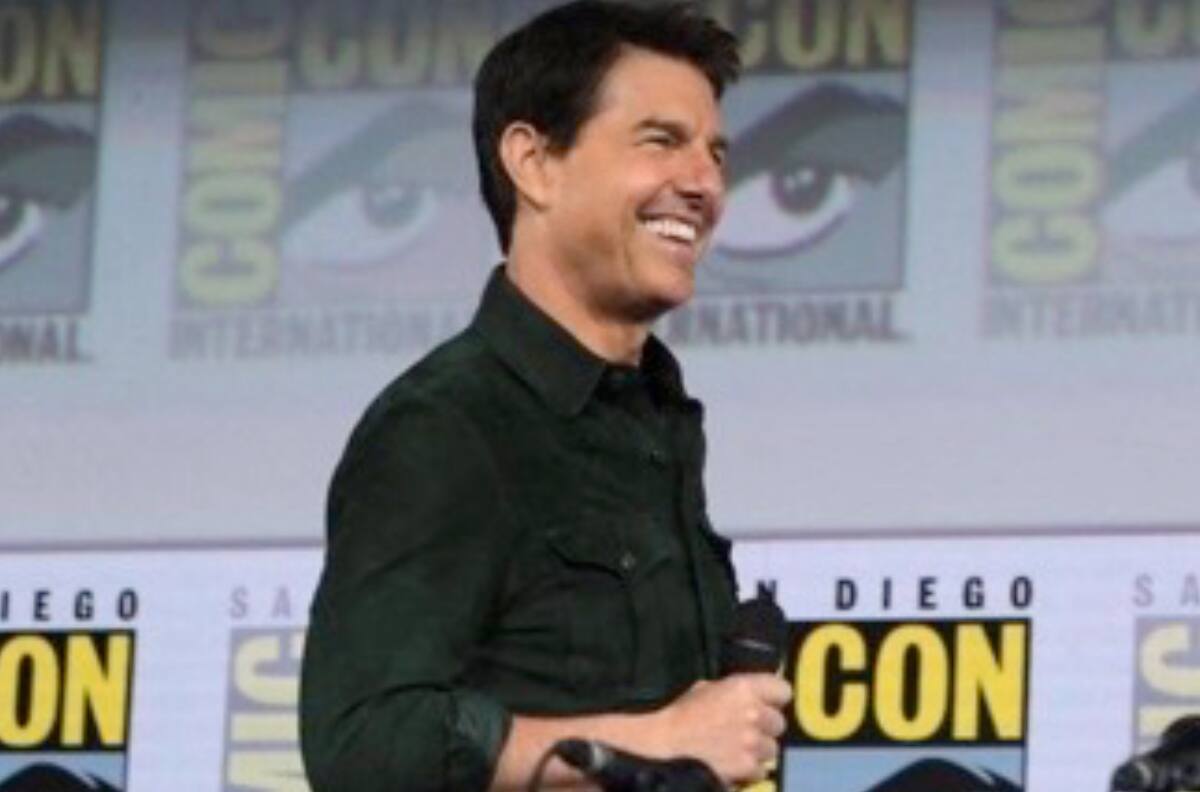 Tom Cruise, en "Misión Imposible", aterriza un helicóptero en el jardín de una casa