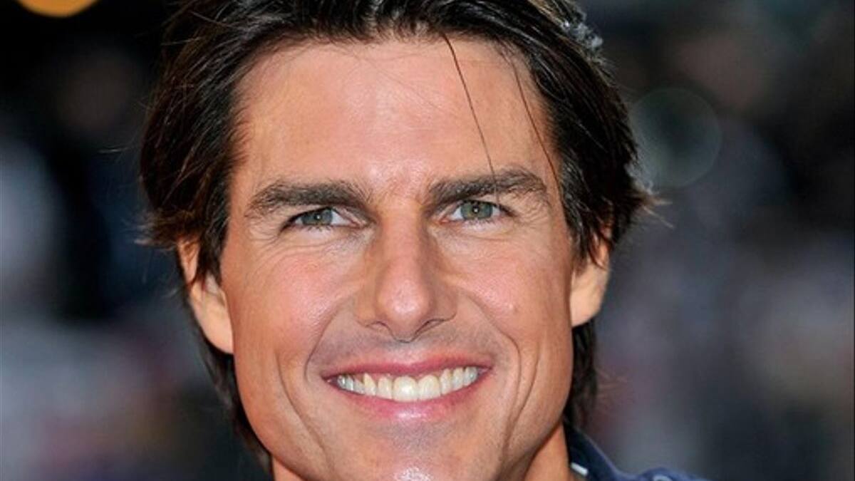 Tom Cruise pilotea avión militar de la Segunda Guerra Mundial para "Misión: Imposible 8"