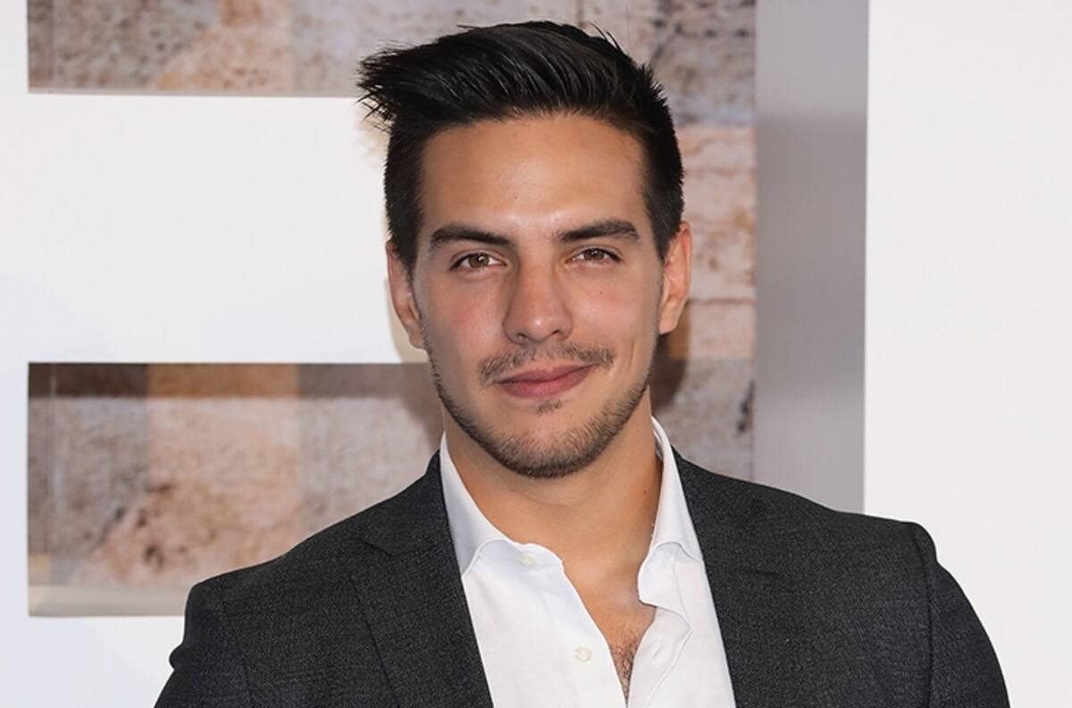 Vadhir Derbez goza de privilegios en show de Ricky Martin, Enrique Iglesias y Yatra