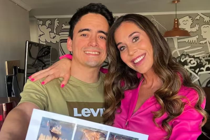 La modelo y el odontólogo volvieron a encender rumores.