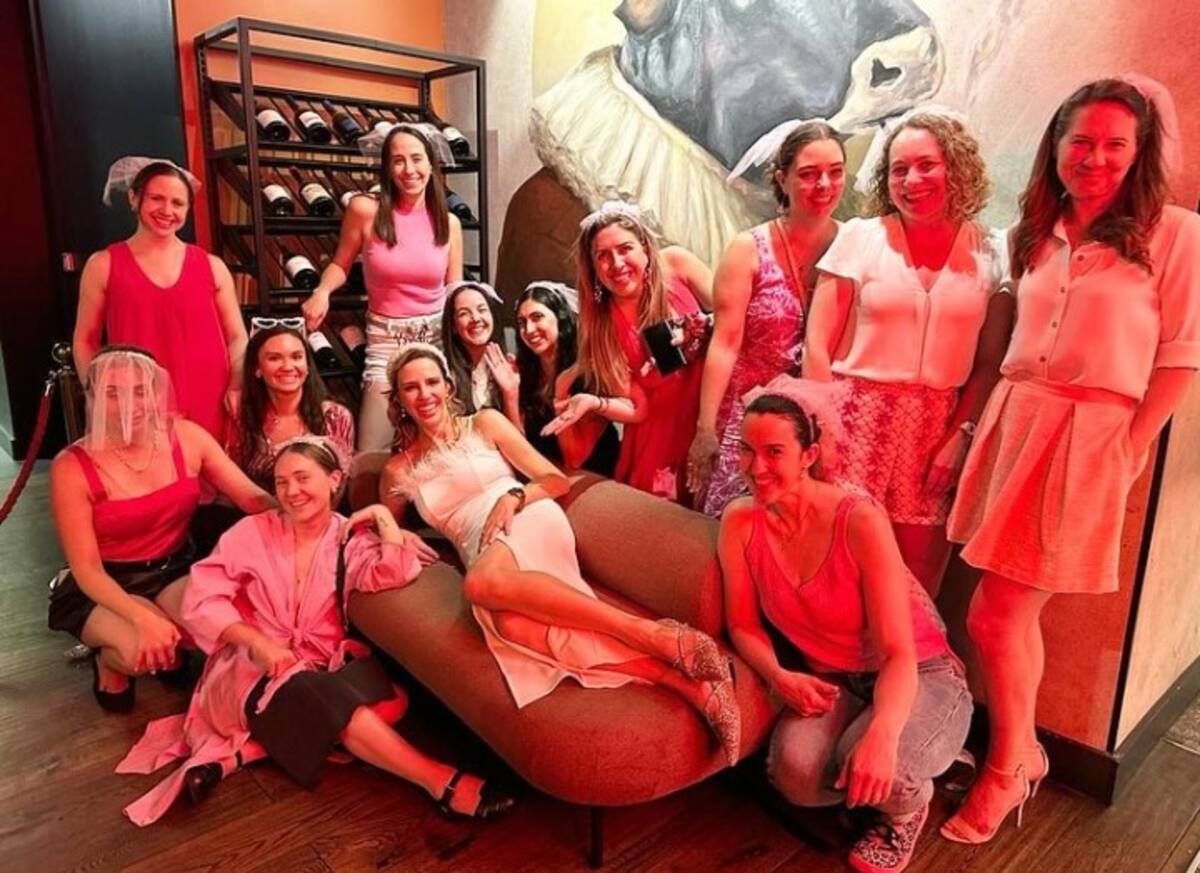 Valeria Ortega junto a sus amigas este sábado. Créditos: Instagram