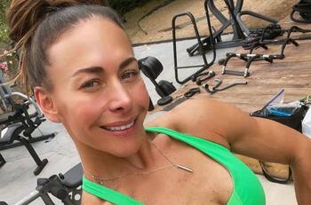 Vanessa Guzmán es la abuela fitness, ¡ya nació su primera nieta!