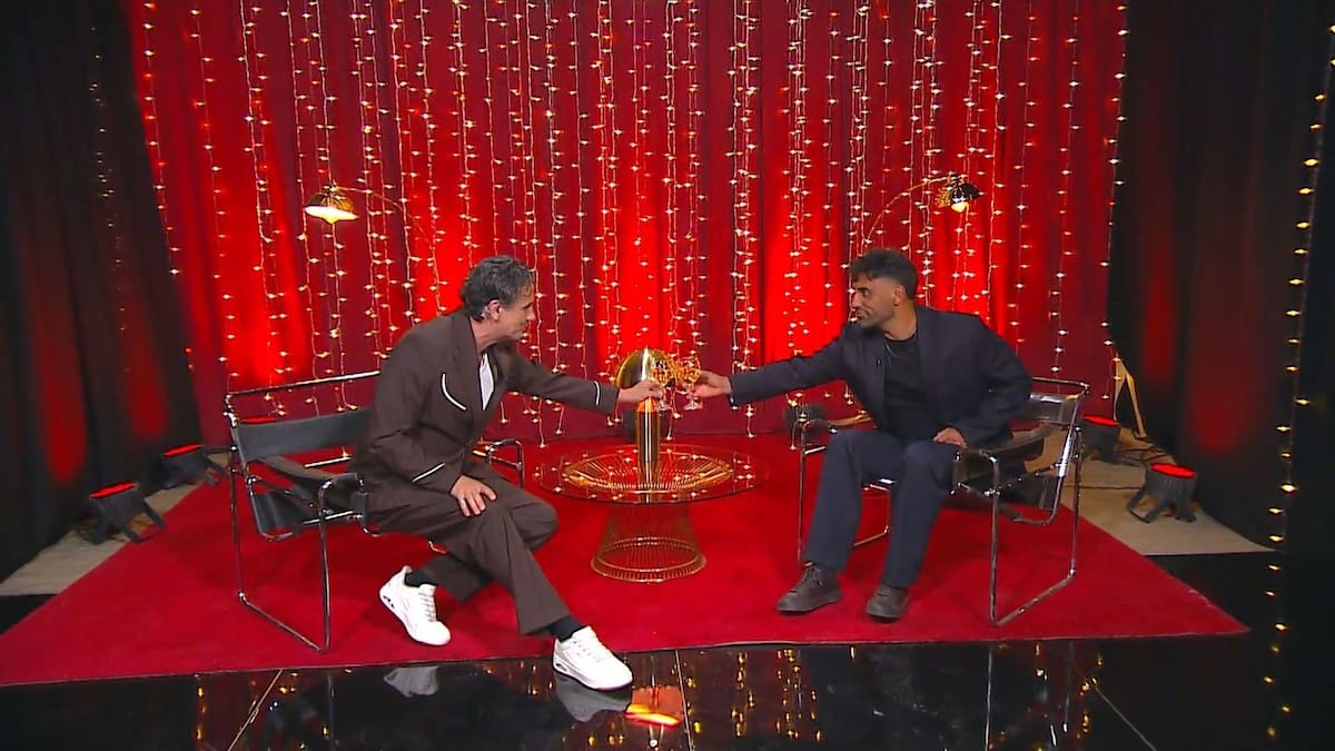 Sergio Lagos conversando con Felipe. Foto: Canal 13.